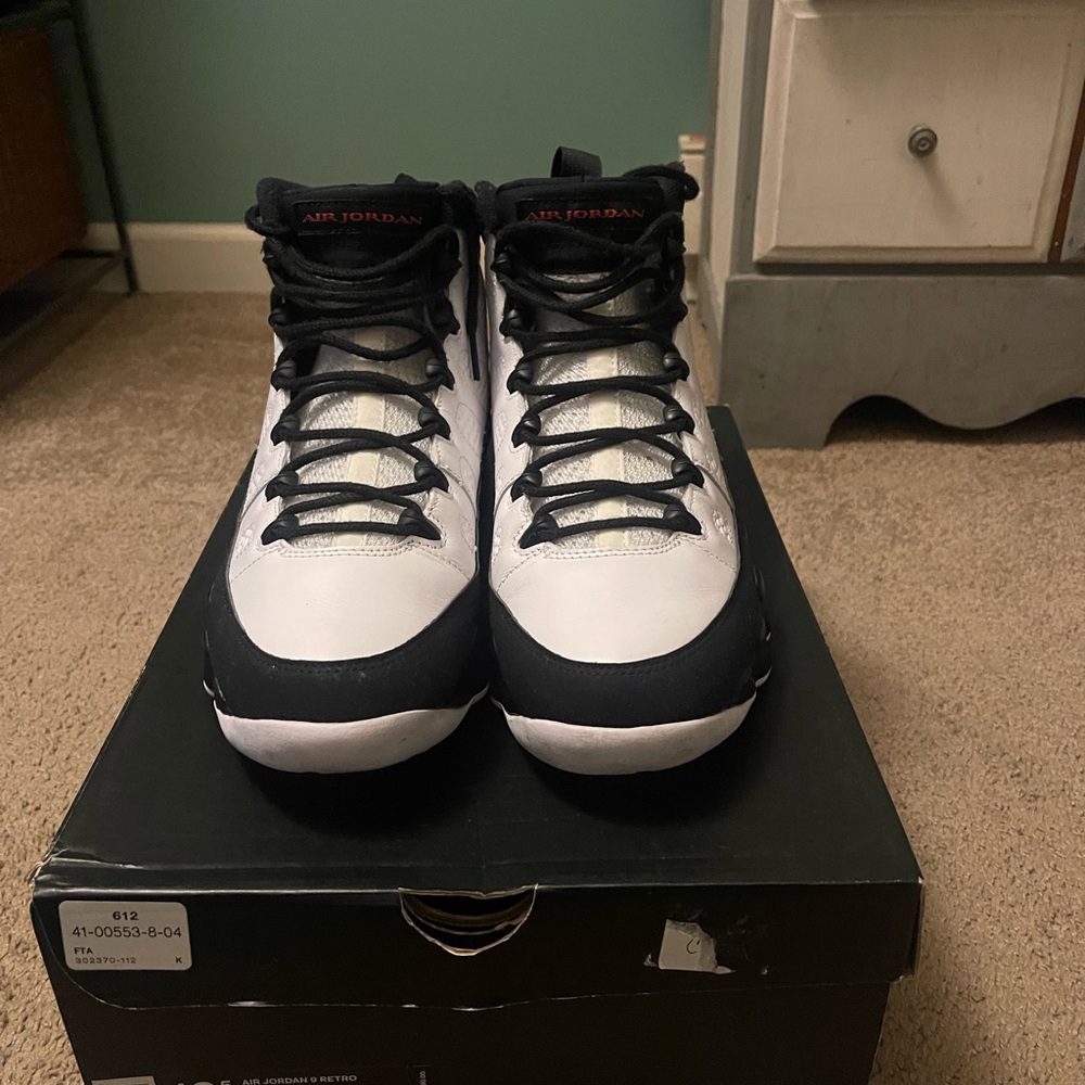 Air Jordan IX,size 10.5.. Excellent pre-owned condition